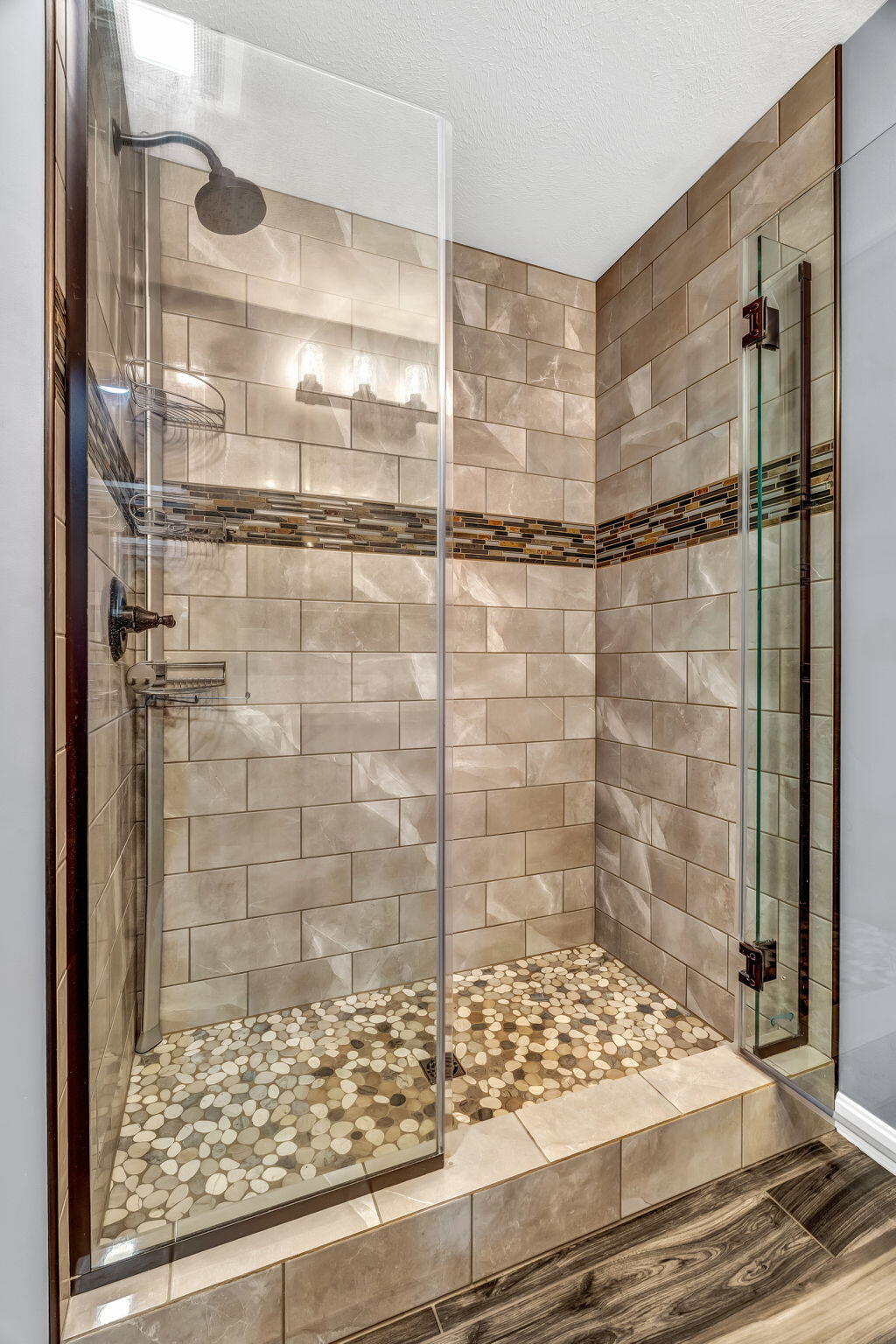 290 White Point Estates Road Lincoln ME 04457
