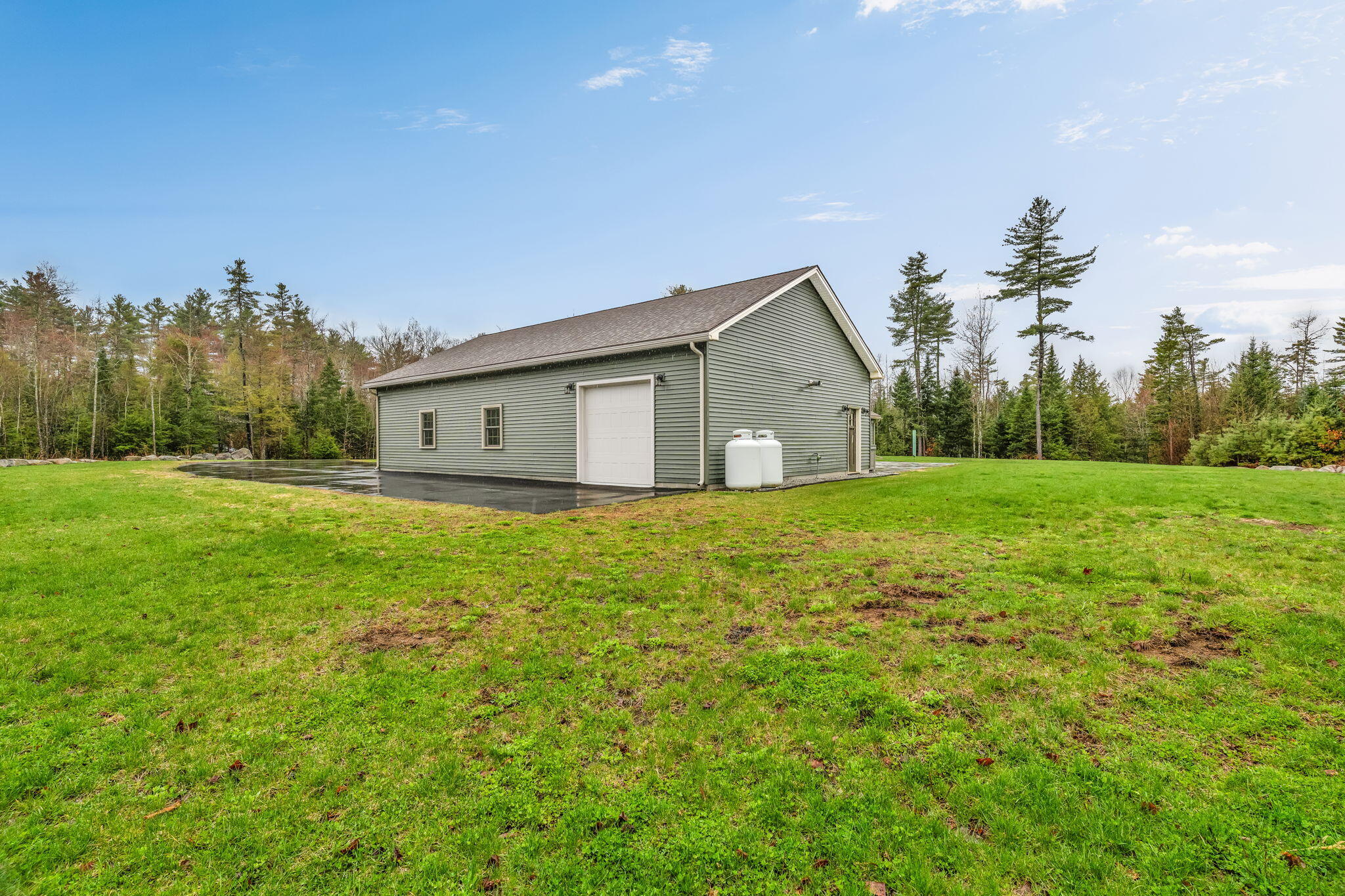 290 White Point Estates Road Lincoln ME 04457
