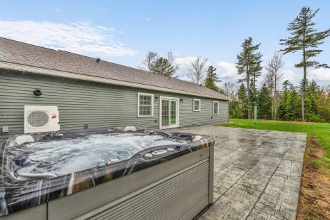290 White Point Estates Road Lincoln ME 04457