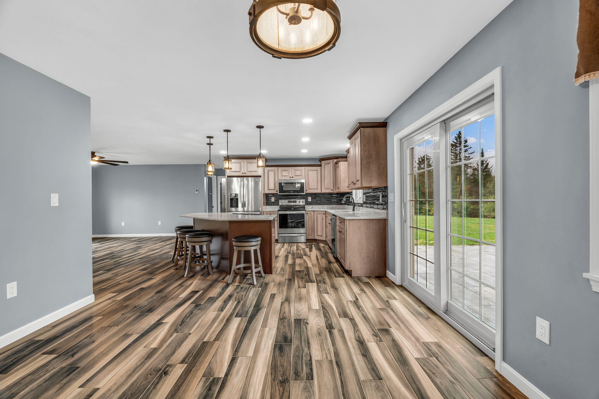 290 White Point Estates Road Lincoln ME 04457