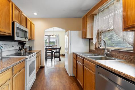 116 New County Road Rockland ME 04841