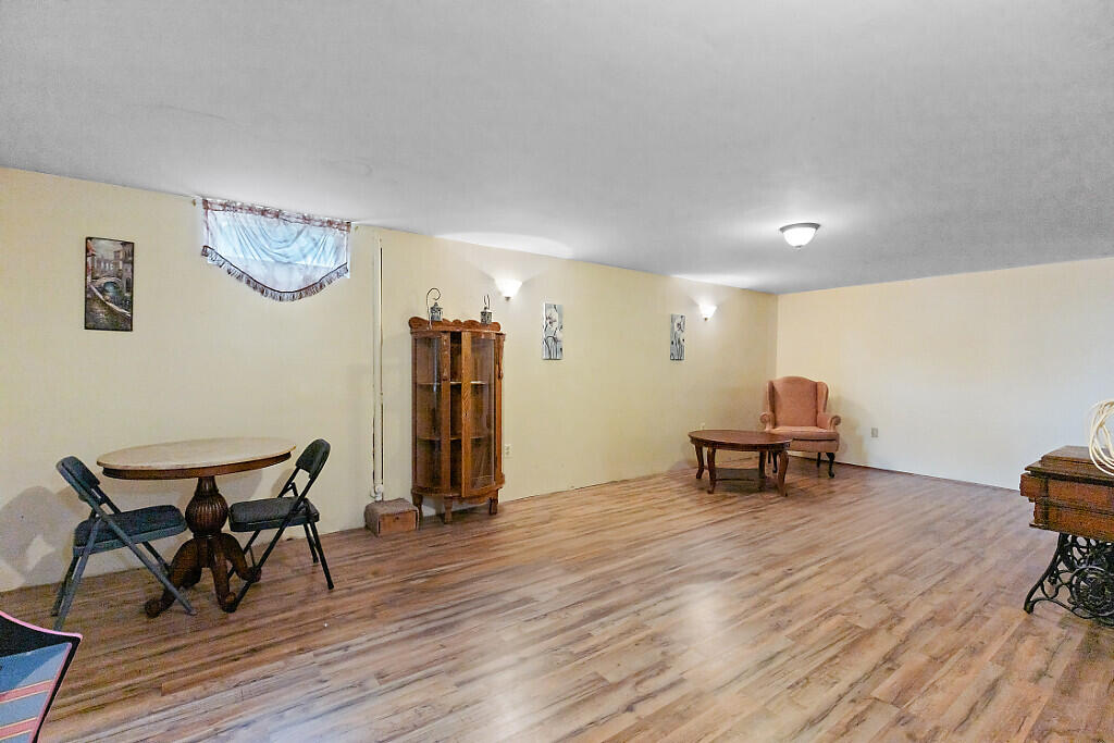 116 New County Road Rockland ME 04841