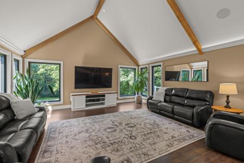 10 Lewis Road Kittery ME 03904