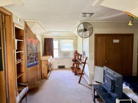 7 Bennett Avenue Auburn ME 04210