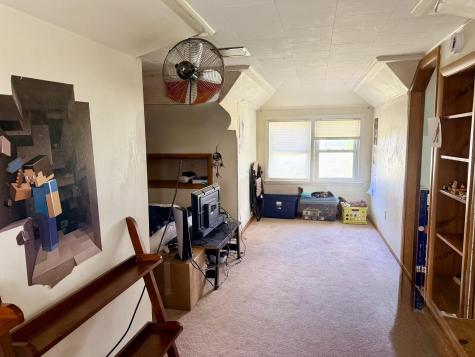7 Bennett Avenue Auburn ME 04210