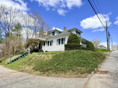 7 Bennett Avenue Auburn ME 04210