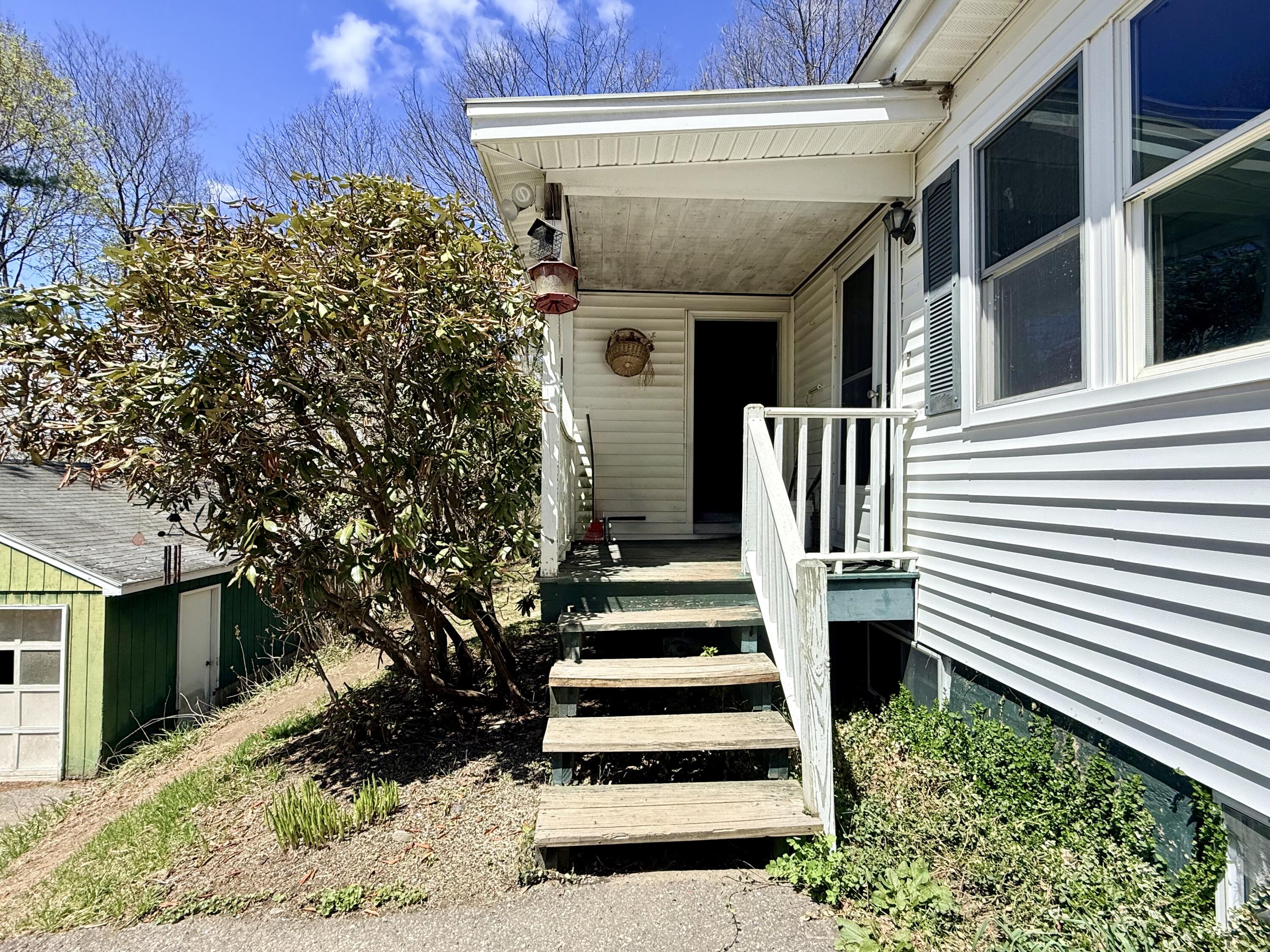 7 Bennett Avenue Auburn ME 04210