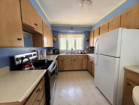 7 Bennett Avenue Auburn ME 04210