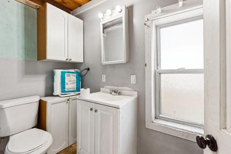 16 Maple Street Vassalboro ME 04989
