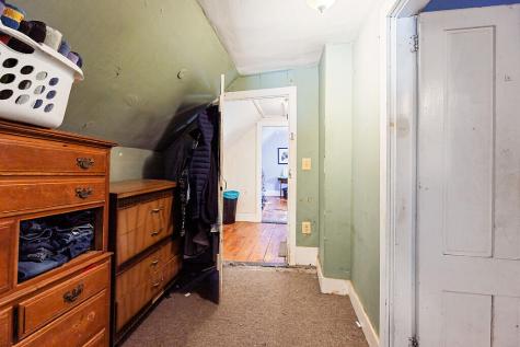 16 Maple Street Vassalboro ME 04989