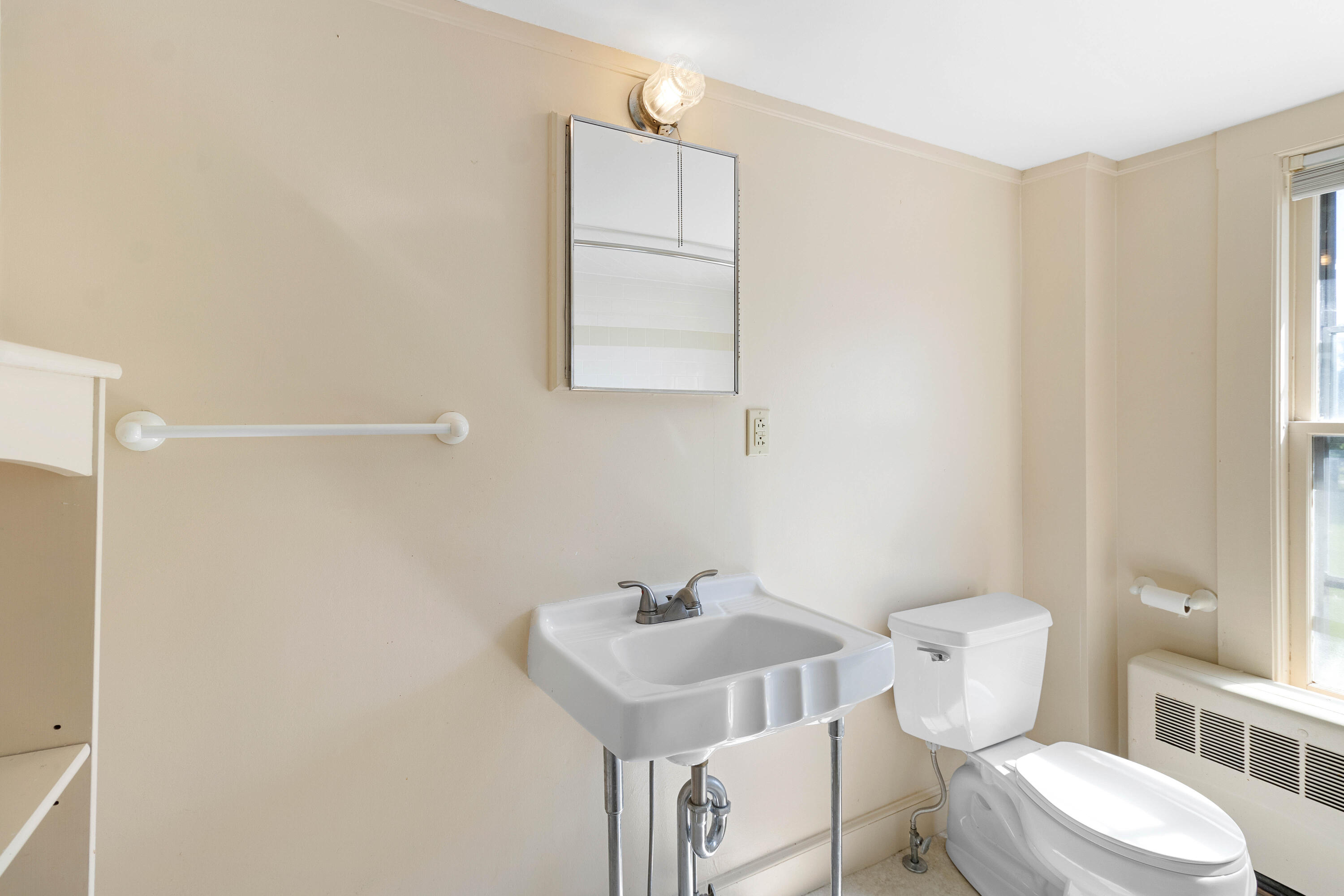 388 High Street Belfast ME 04915