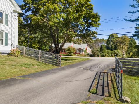 388 High Street Belfast ME 04915