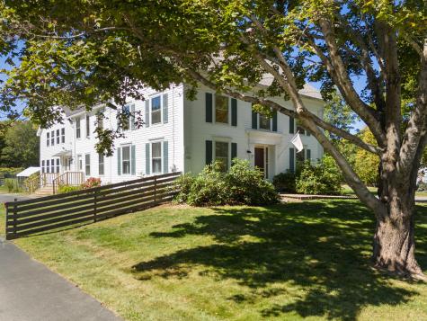 388 High Street Belfast ME 04915