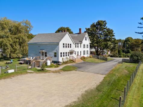 388 High Street Belfast ME 04915