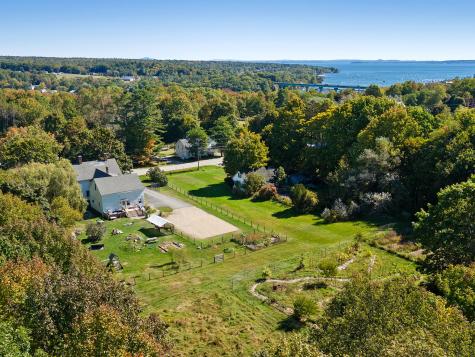 388 High Street Belfast ME 04915