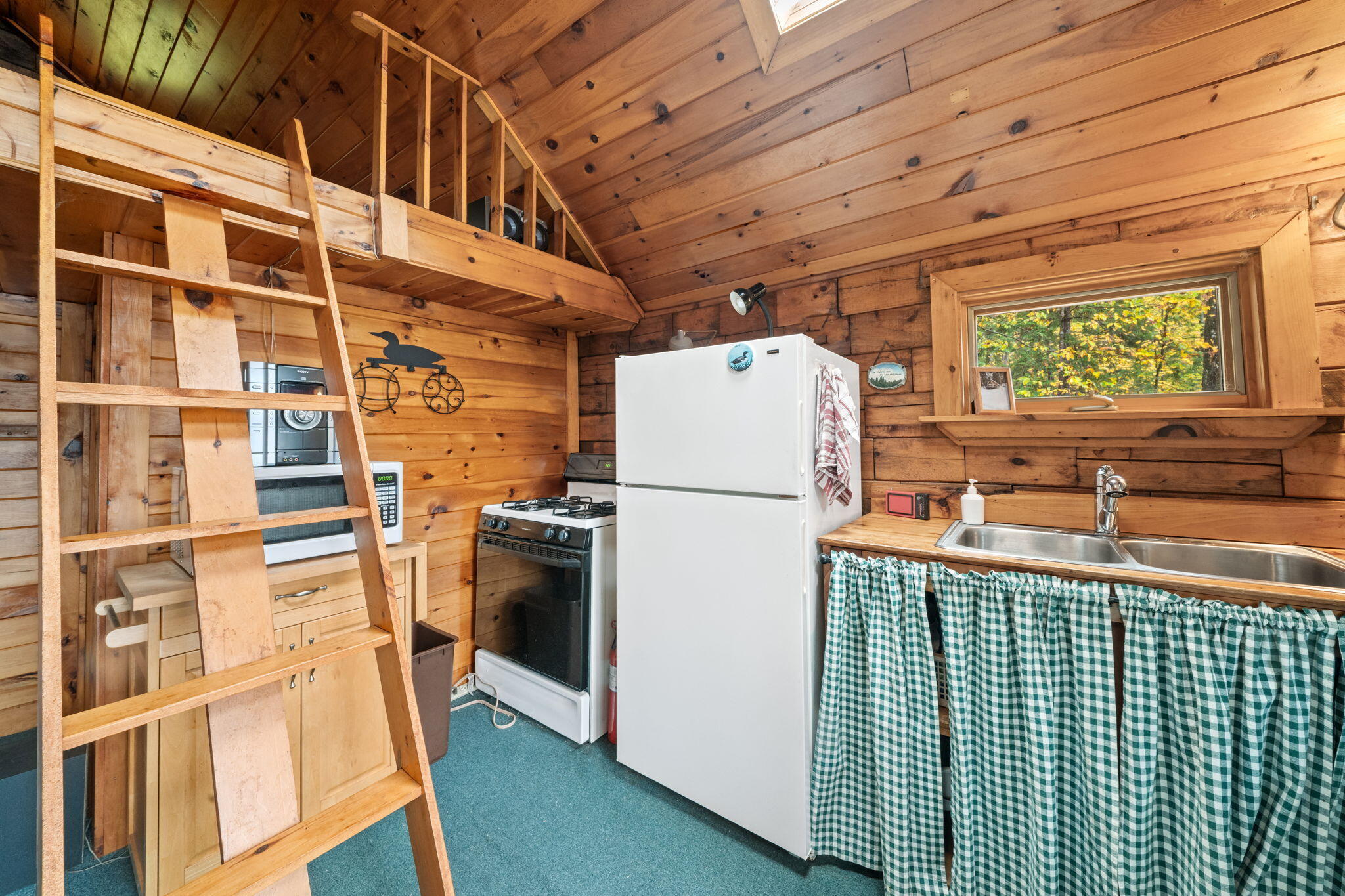 75 Snow Goose Lane Dexter ME 04930