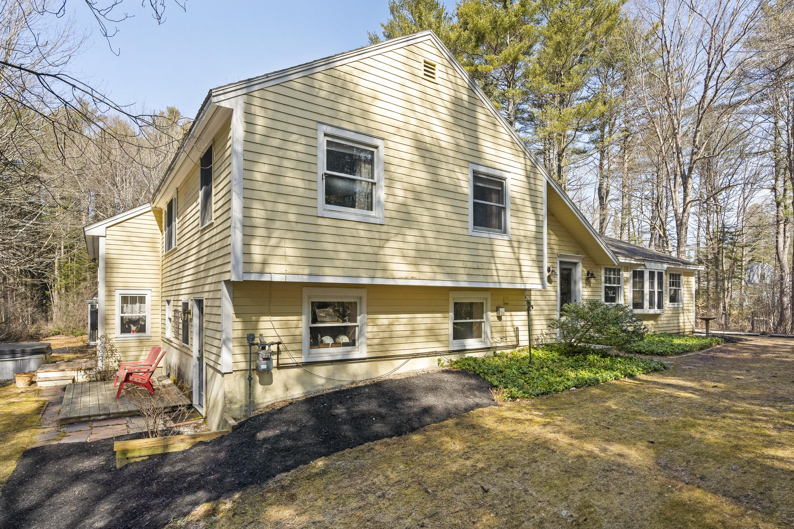 31 Stony Brook Lane Yarmouth ME 04096