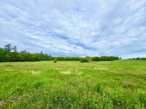 30 Joan Dixon Way Buxton ME 04093