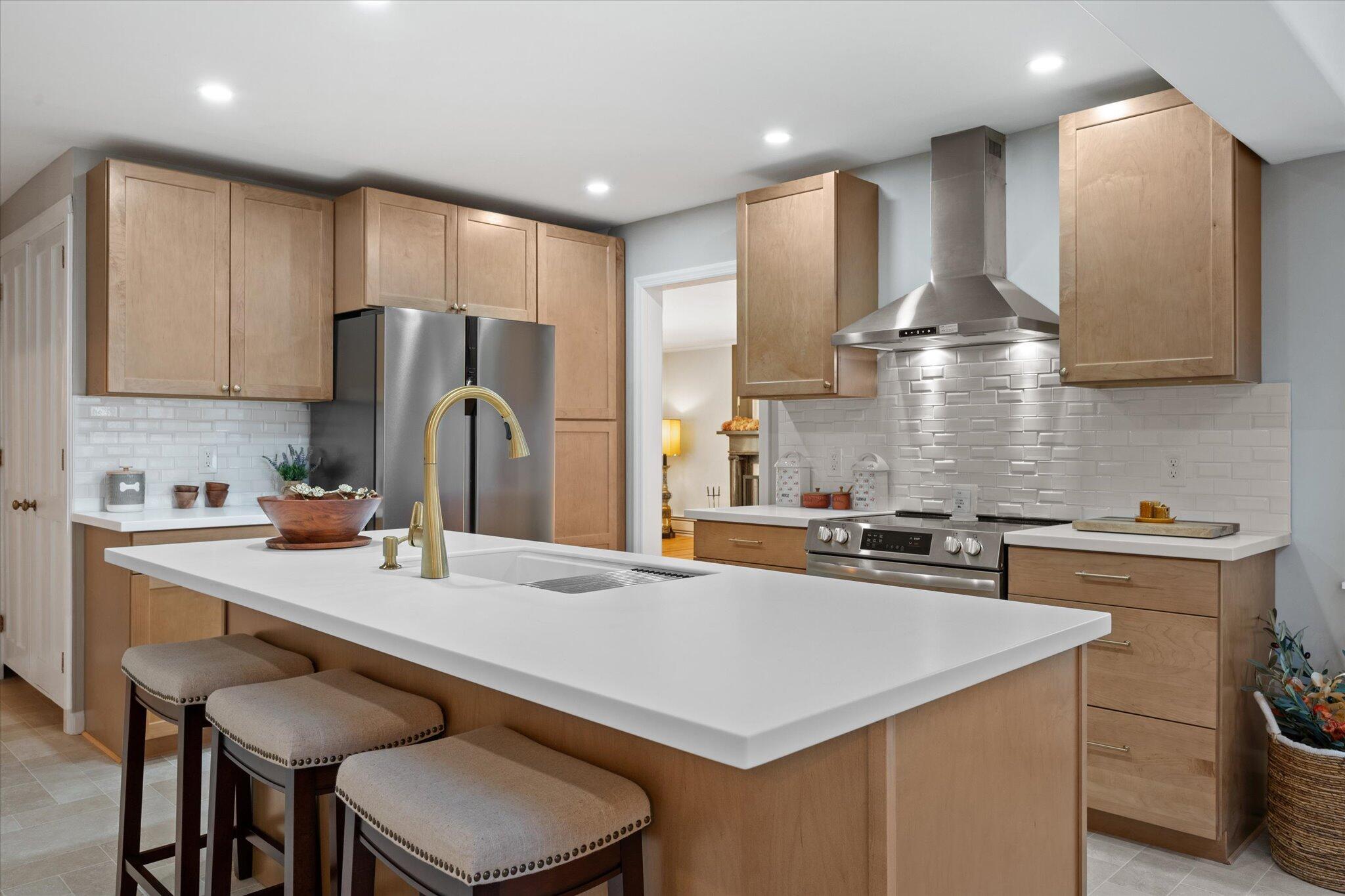 201 Clyde Road Bangor ME 04401