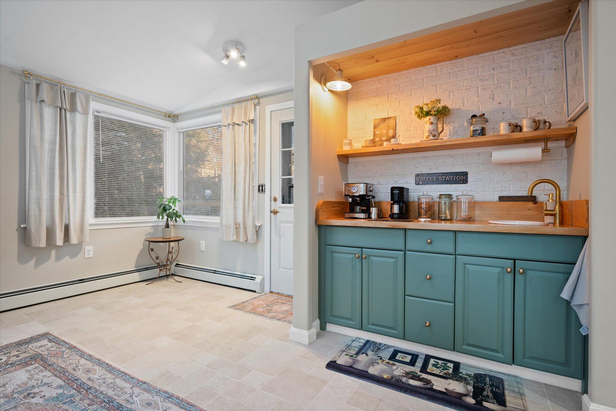 201 Clyde Road Bangor ME 04401