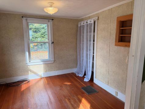 6 Hewey Street Sanford ME 04073