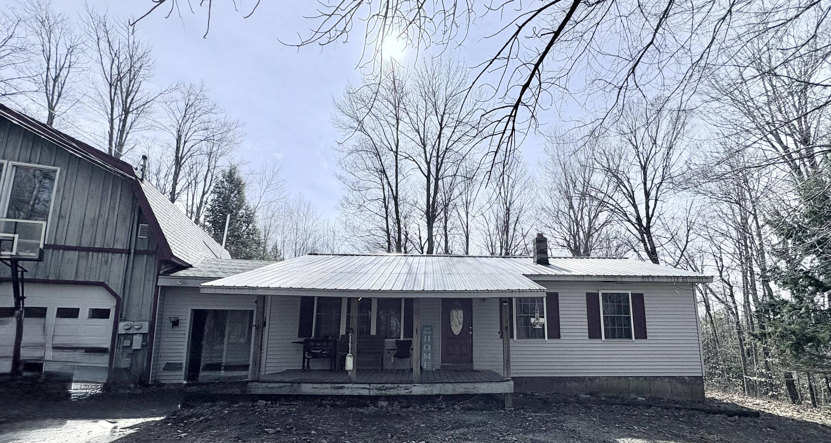 103 Town Farm Road Lincoln ME 04457