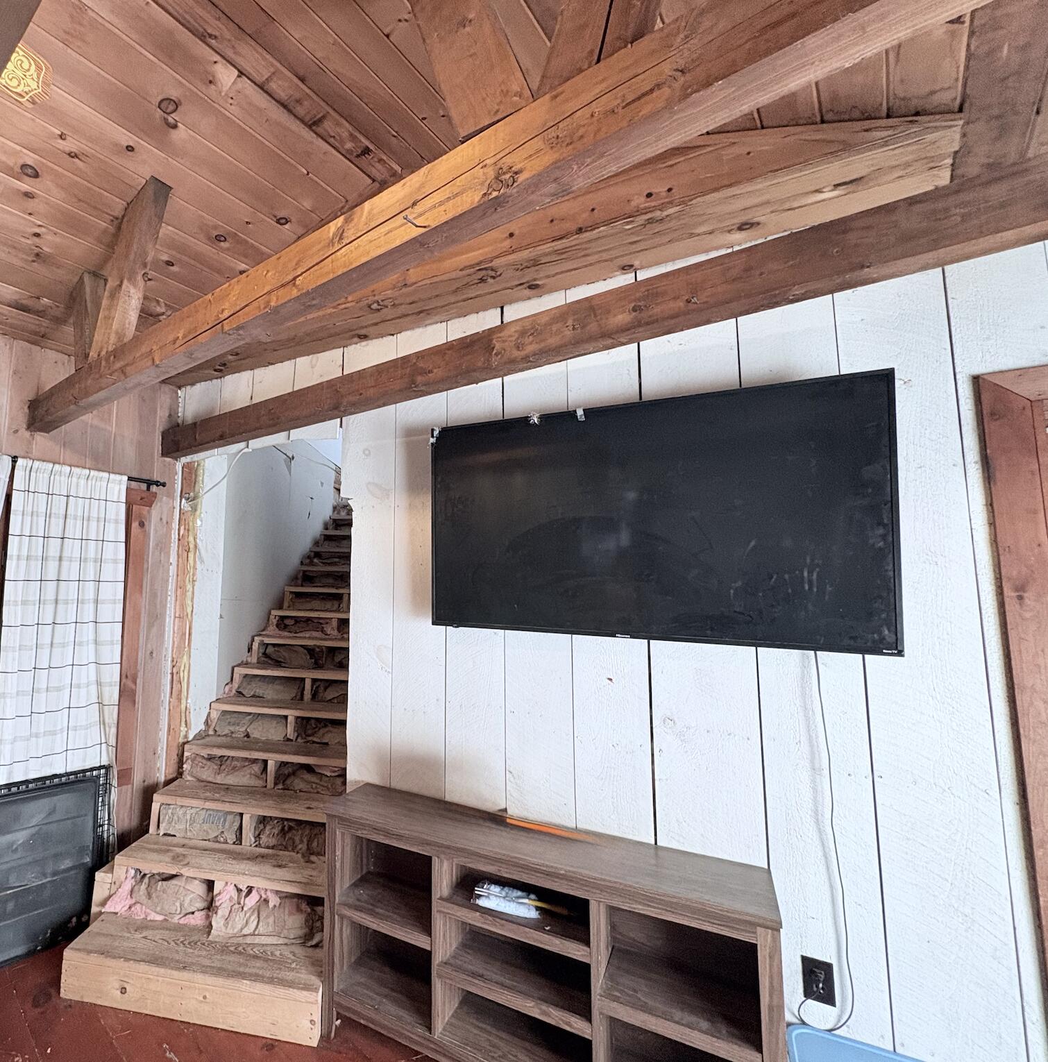 103 Town Farm Road Lincoln ME 04457