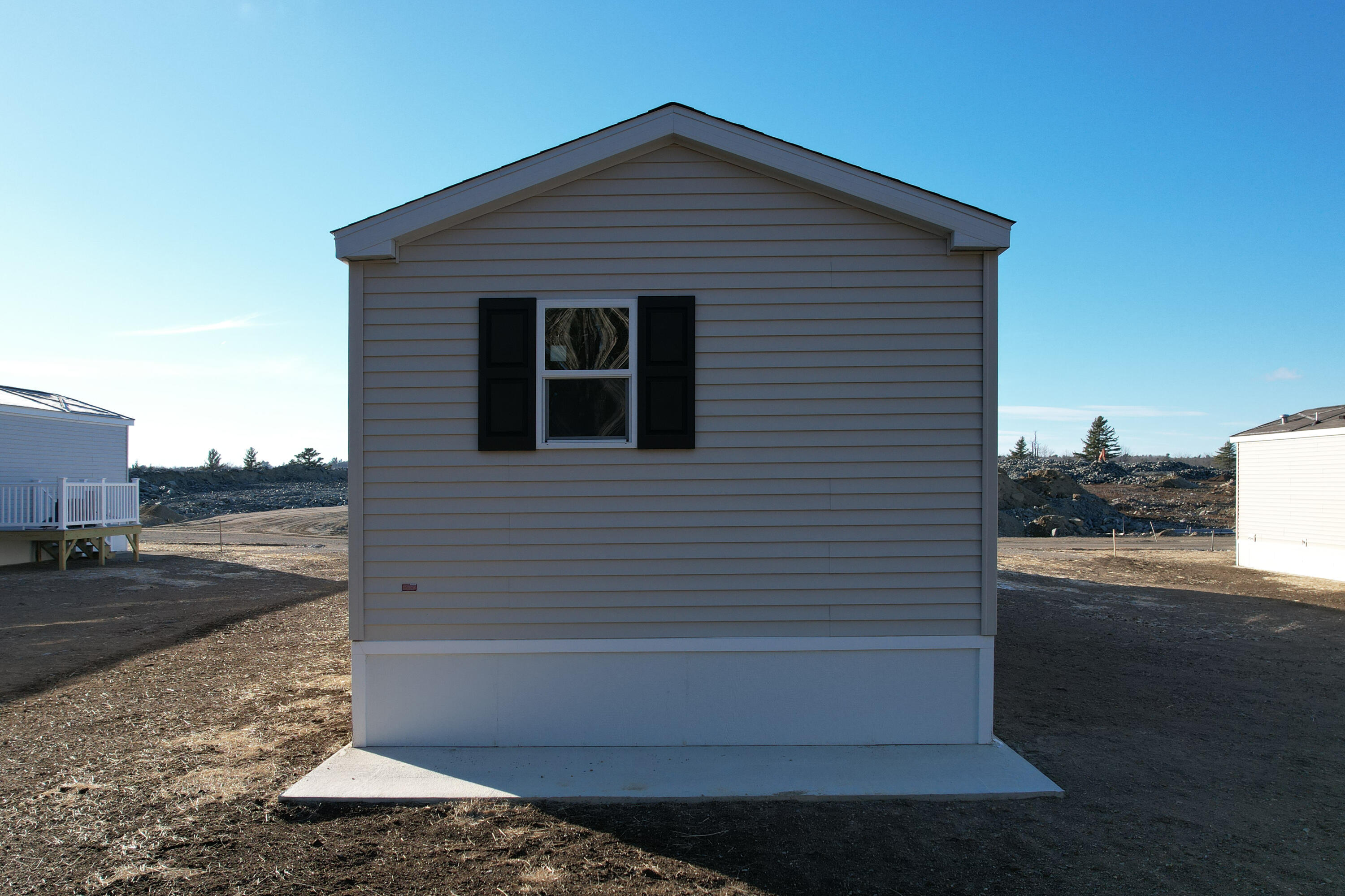 11 Goose Neck Road Hancock ME 04640