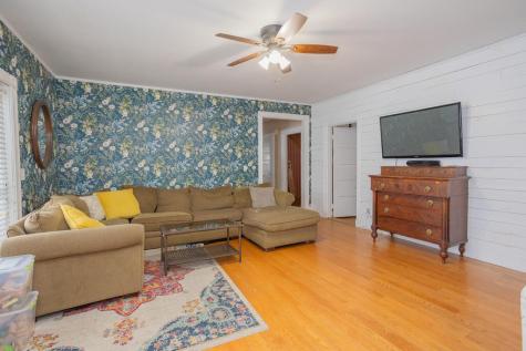 1496 Franklin Road Jay ME 04239