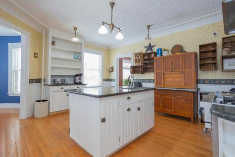 1496 Franklin Road Jay ME 04239