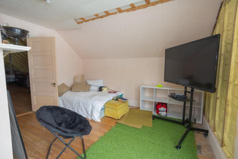1496 Franklin Road Jay ME 04239