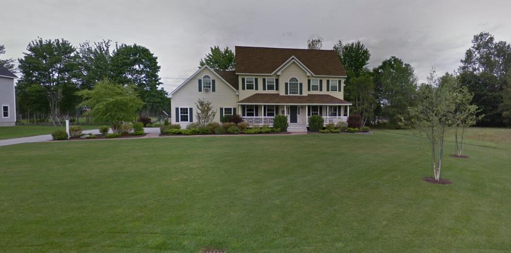 25 Liberty Avenue Hampden ME 04444