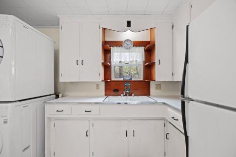 103 Marlboro Beach Road Lamoine ME 04605