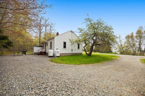 103 Marlboro Beach Road Lamoine ME 04605