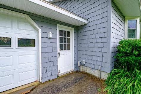 704 Brighton Hill Road Minot ME 04258