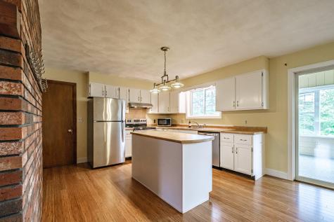 704 Brighton Hill Road Minot ME 04258
