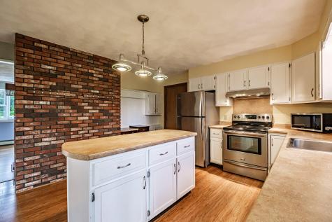 704 Brighton Hill Road Minot ME 04258
