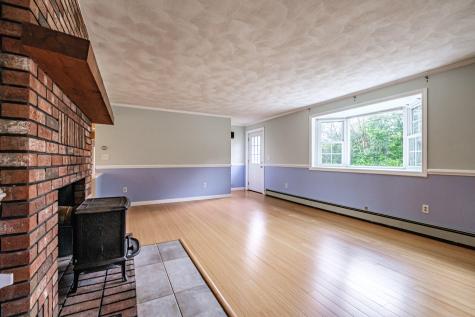704 Brighton Hill Road Minot ME 04258