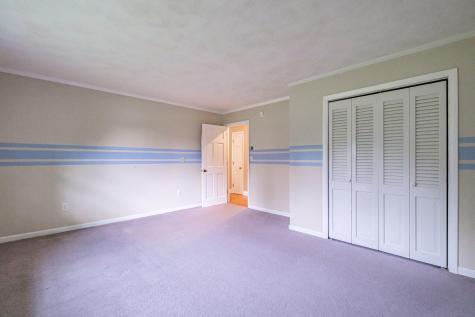 704 Brighton Hill Road Minot ME 04258