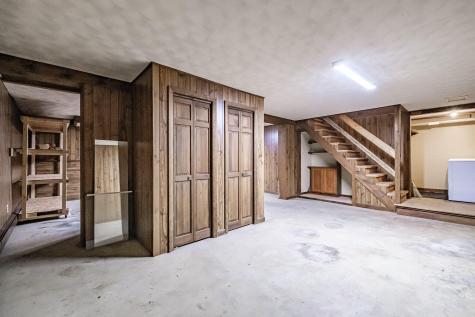 704 Brighton Hill Road Minot ME 04258