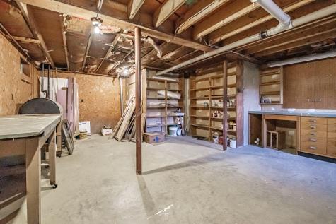 704 Brighton Hill Road Minot ME 04258