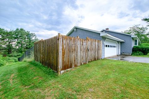 704 Brighton Hill Road Minot ME 04258