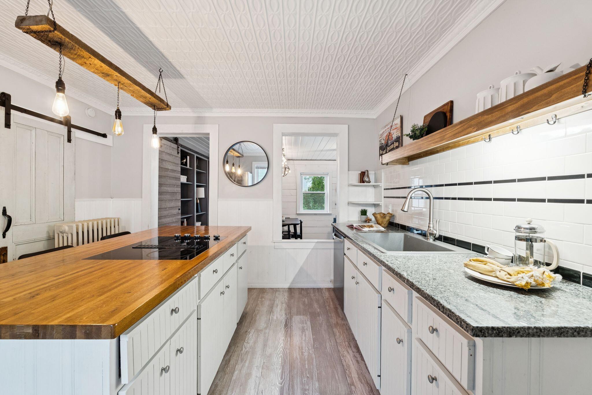 10 Pine Street Bath ME 04530