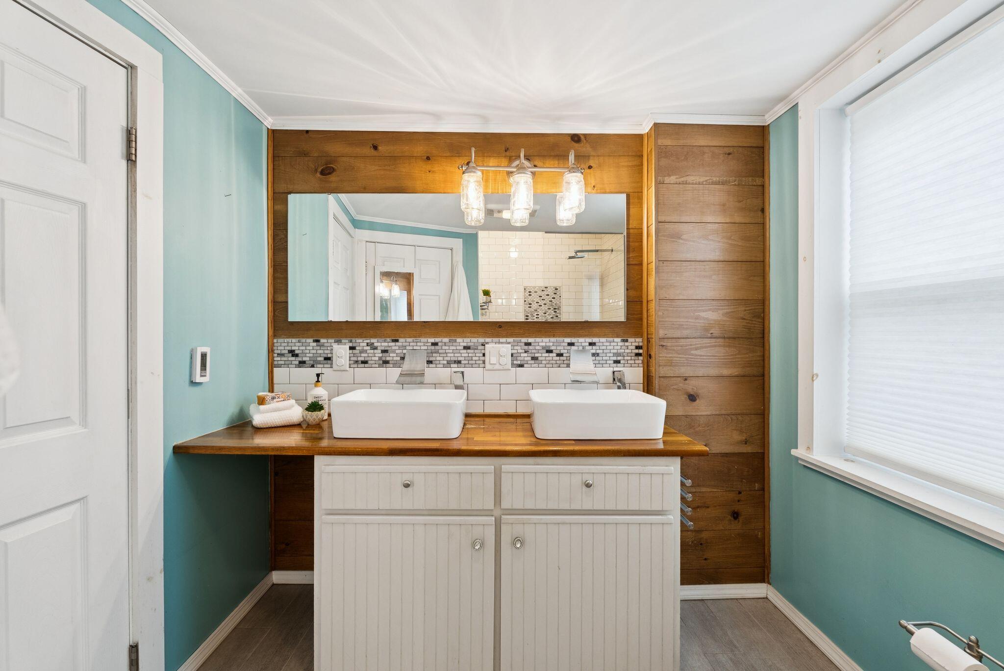 10 Pine Street Bath ME 04530