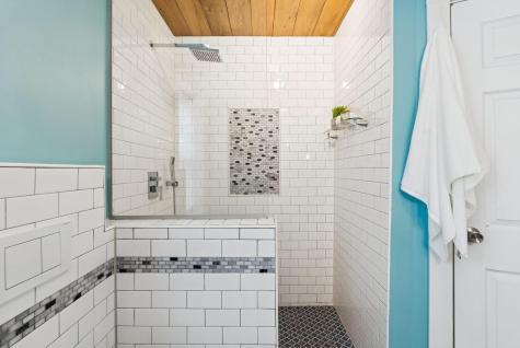 10 Pine Street Bath ME 04530