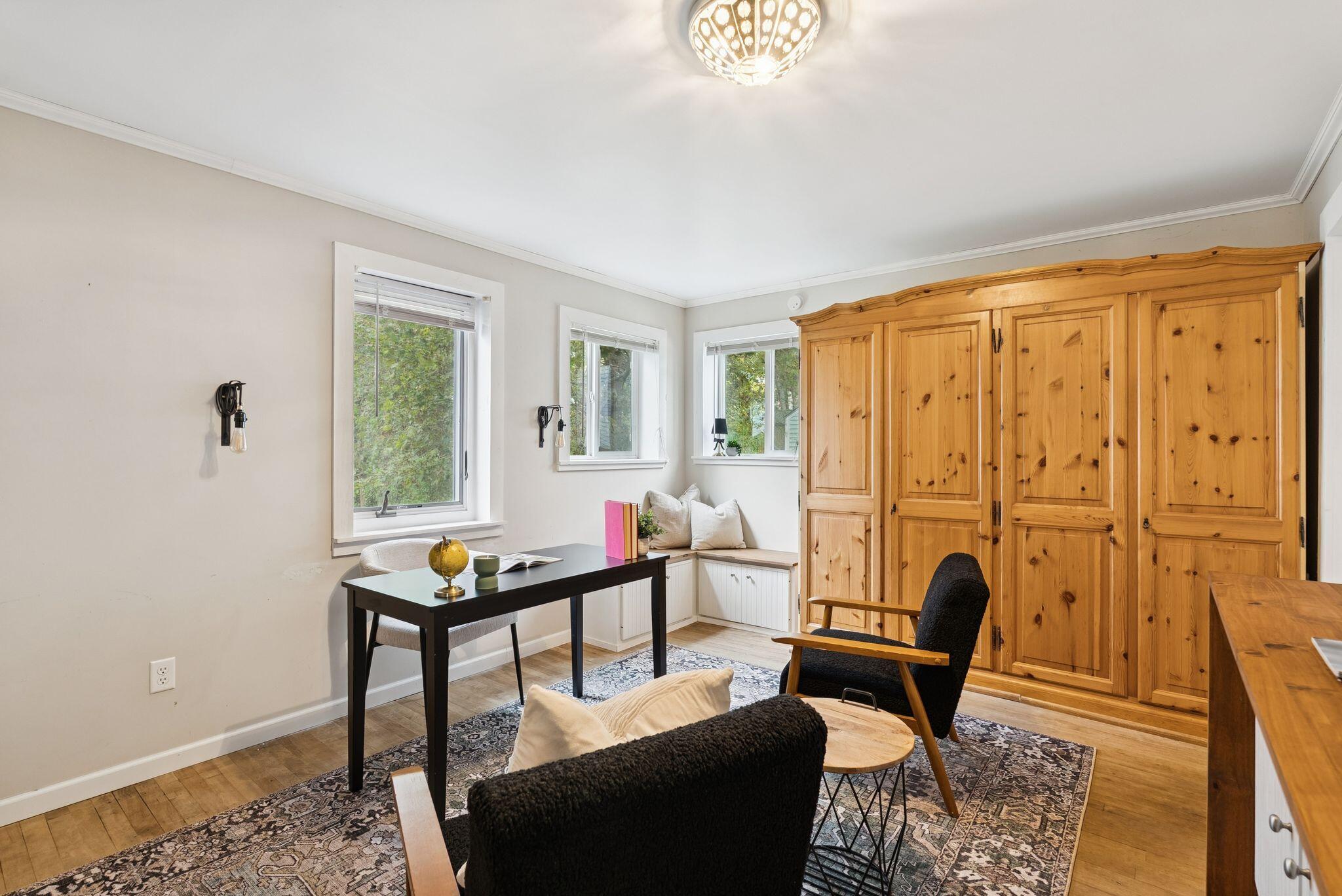 10 Pine Street Bath ME 04530