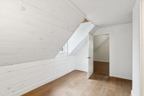 10 Pine Street Bath ME 04530