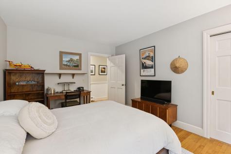 98 Blackstrap Road Falmouth ME 04105