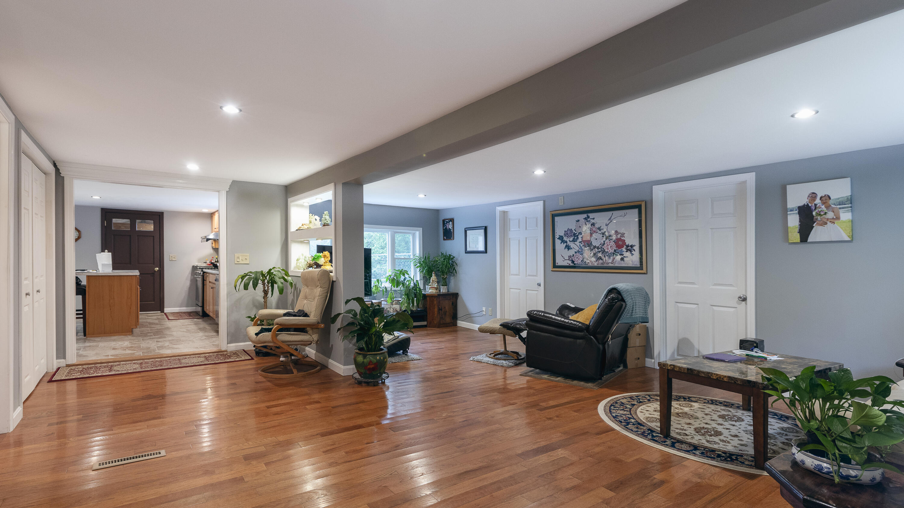 48 Oxford Street Paris ME 04281