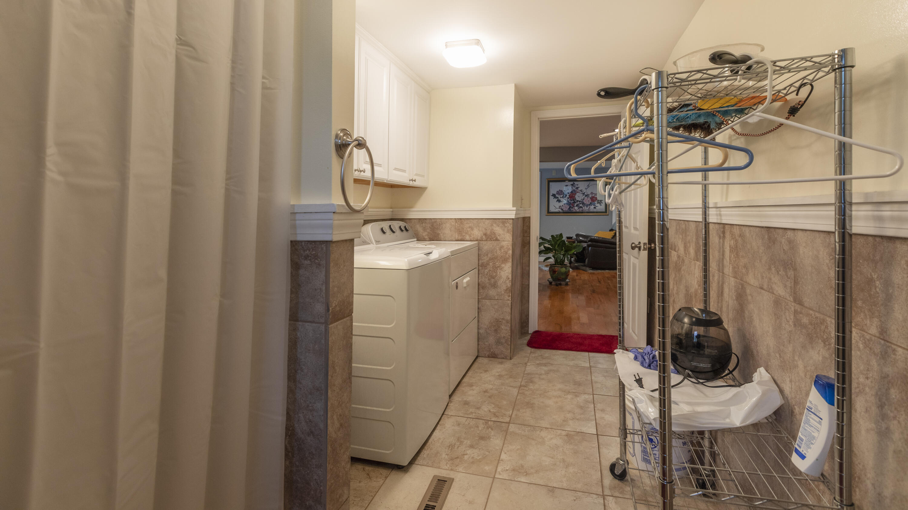 48 Oxford Street Paris ME 04281